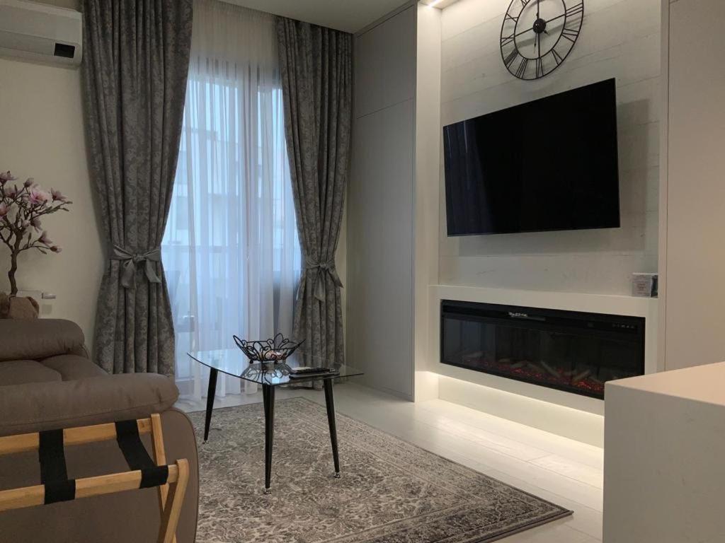 Z Kominkiem W Sercu Wroclawia Apartment *